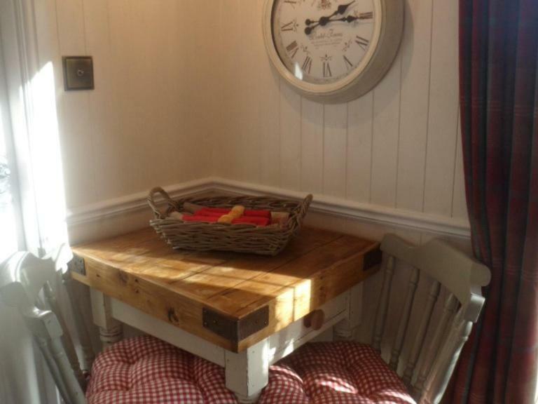 Borthwickbrae Shepherd'S Hut 하윅 외부 사진